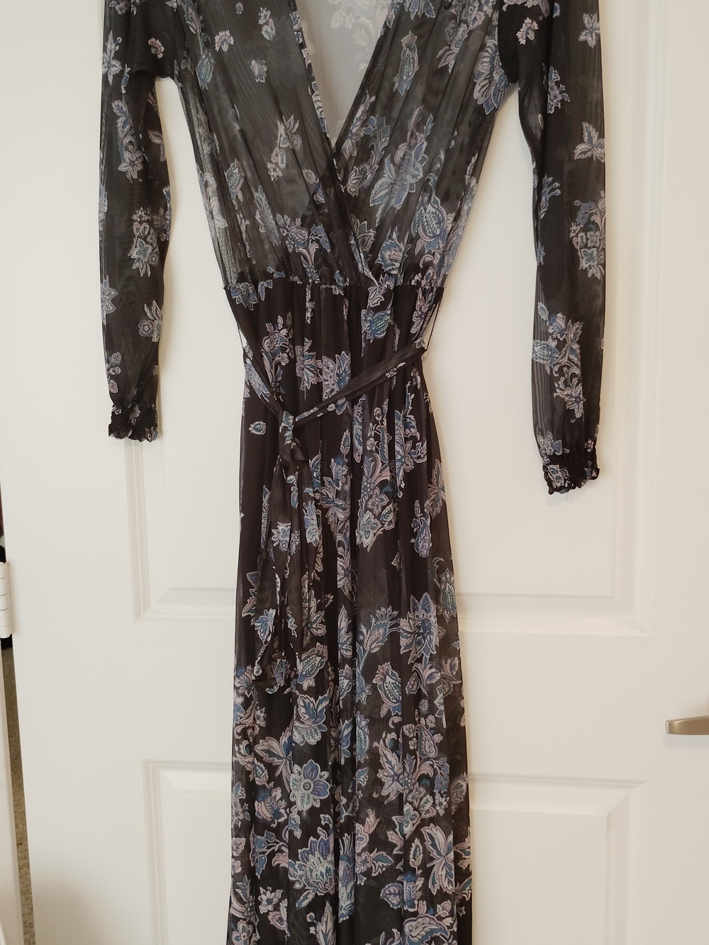 Haani Black Sheer Floral Print Maxi Dress (XL)